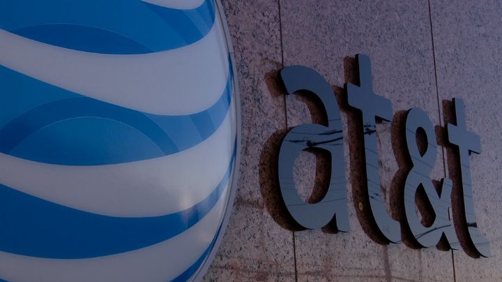 Cobros injustificados y publicidad engañosa: Los abusos de AT&T continúan según Profeco