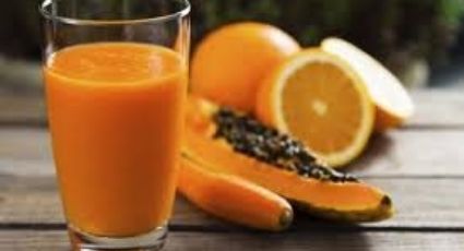 Olvídate del estreñimiento con esta deliciosa agua de papaya con naranja