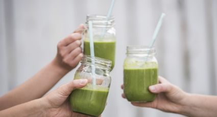 Añade este jugo de espinacas a tu jarra del buen beber y consigue una piel radiante