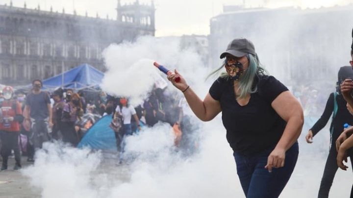 ¿La has visto? Ella es la mujer que inspiró ilustraciones en redes tras la marcha del 8M en la CDMX