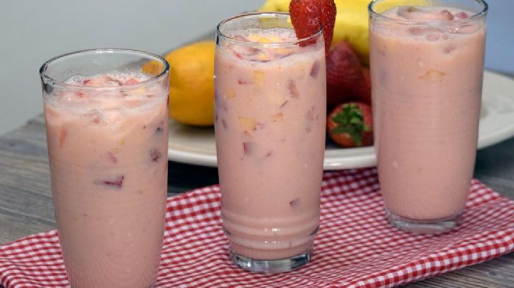 Dale un giro a tus comidas en Semana Santa con esta refrescante agua de guayaba y fresa