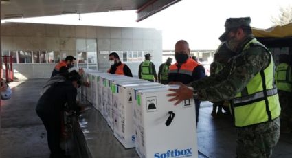 Llegan a México 667 mil 875 nuevas dosis de Pfizer contra Covid-19; AMLO supervisa recepción