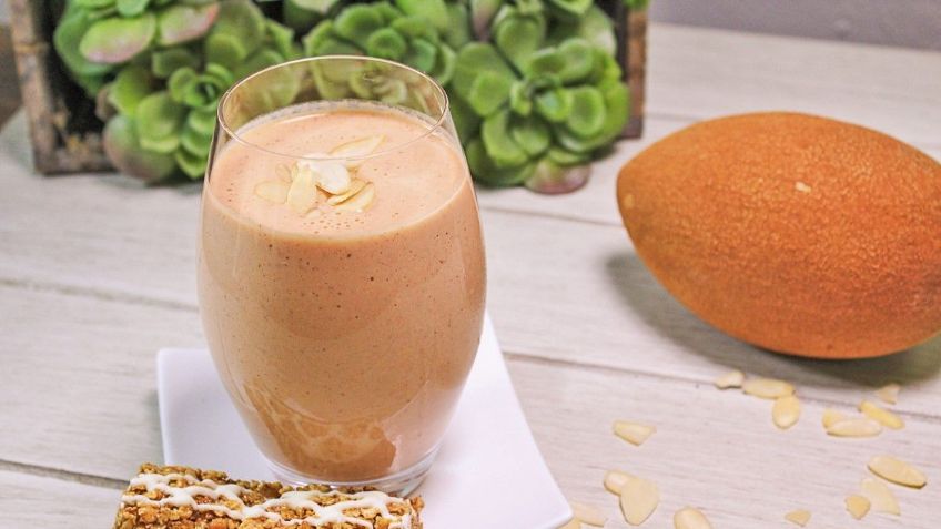 ¿Quieres bajar de peso? Este licuado 'fitness' de mamey será tu gran aliado por las mañanas