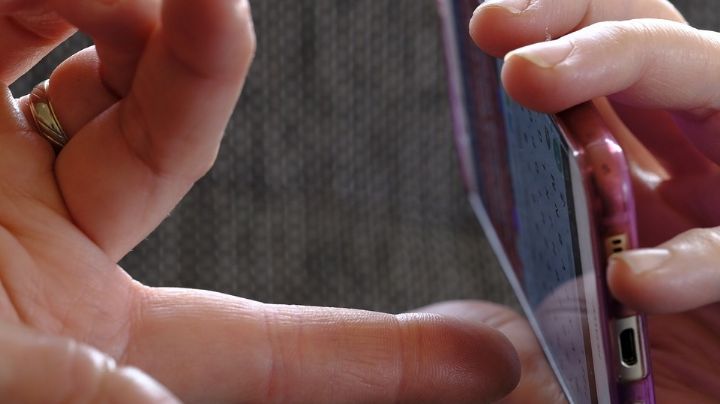 Acusan a precandidato de Morena de compartir fotos íntimas de mujeres indígenas vía Whatsapp