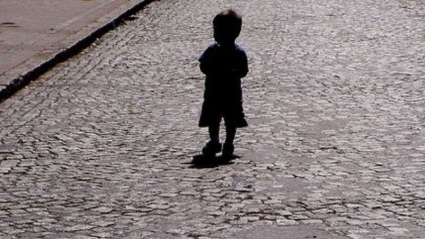 Escuela pone en riesgo la vida de niño de 5 años; madre entra en pánico al encontrar a su hijo