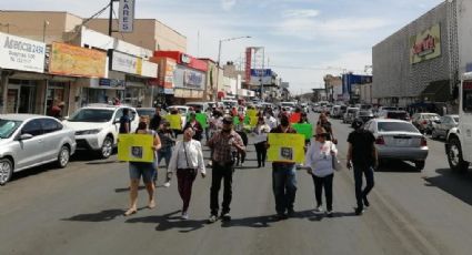 Familiares de Andrea se manifiestan en el Puerto de Guaymas