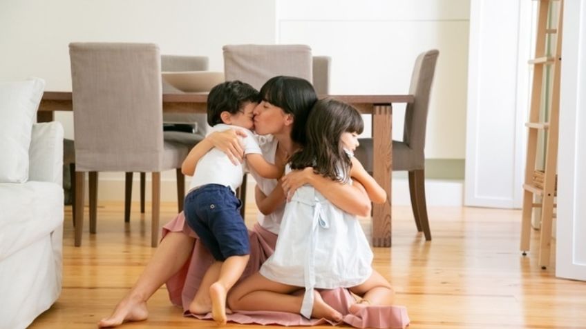 ¡Muestra tu cariño! Esta es la importancia de darle abrazos a tus hijos