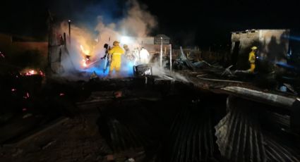 Voraz incendio consume un centro de rehabilitación en San José de Guaymas