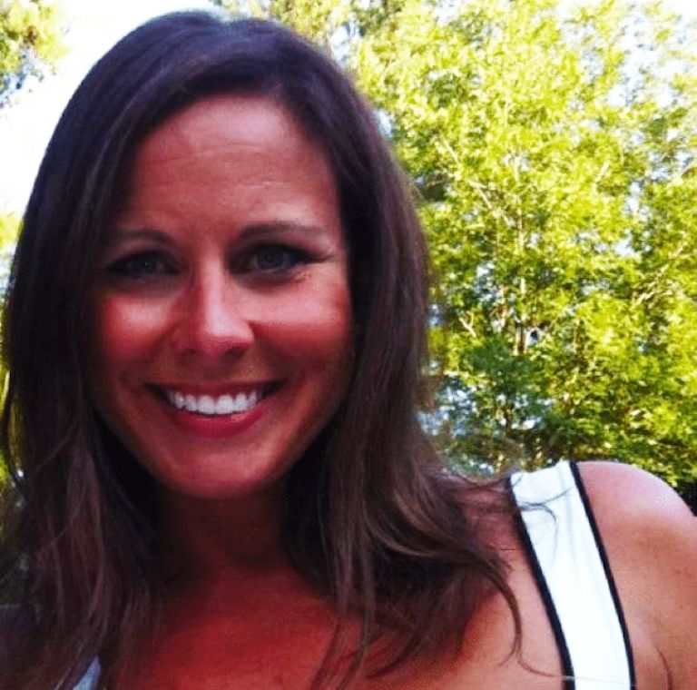 Carrie Witt tuvo relaciones con dos estudiantes