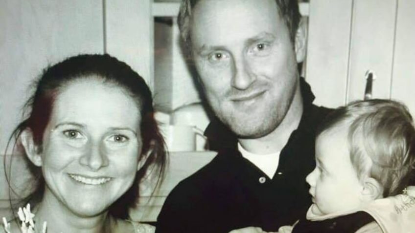 Su bebé murió  y su esposo se suicidó; ahora Rhian dedica su vida a ayudar a otros