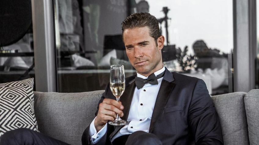 VIDEO: Sebastián Rulli celebra el cumpleaños de 'su hermana' en redes sociales
