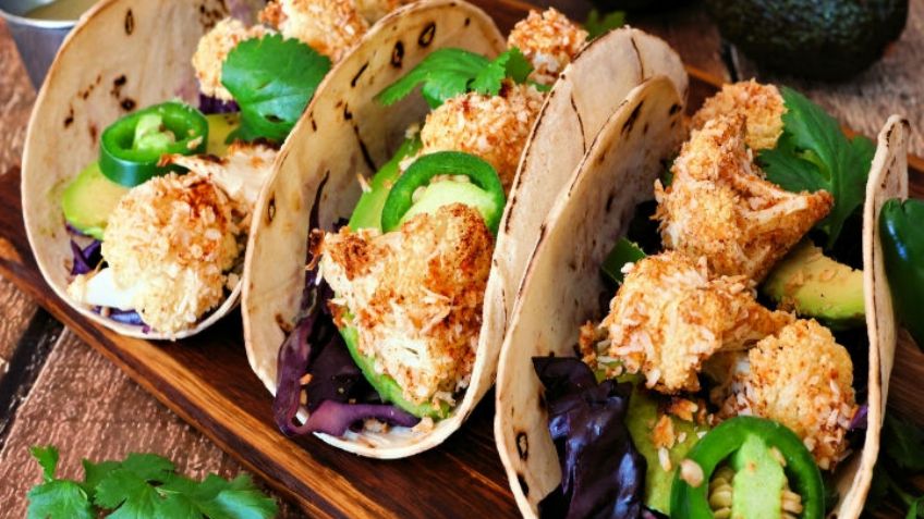 No te pierdas el sabor de unos ricos tacos saludables de coliflor con ayuda de esta receta