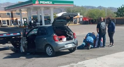 Fuerte 'encontronazo' en carretera Guaymas-Hermosillo deja como saldo a una mujer lesionada