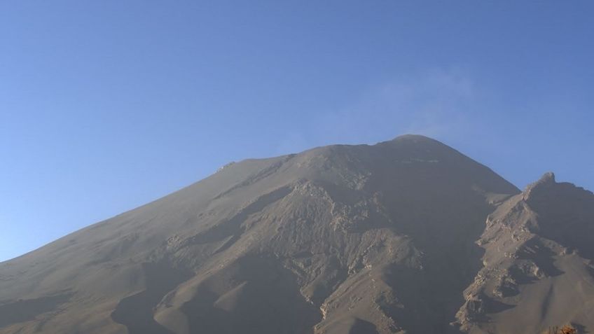 Popocatépetl intensifica actividad; aumenta a 27 exhalaciones y suma 96 minutos de tremor