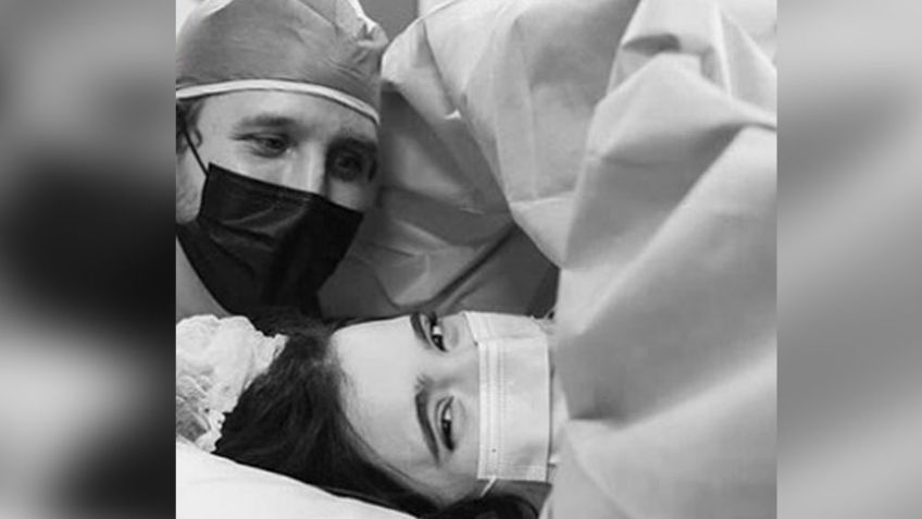 ¡El orgullo de la familia! Camila Fernández presume a Cayetana, la primera nieta de 'El Potrillo'