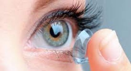 ¡Cuidado! Utilizar lentes de contactos en la ducha podría hacerte perder la vista