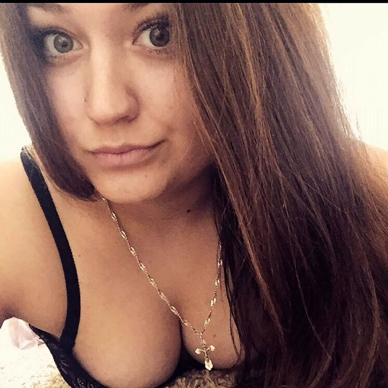 Anastasia Scherbinina murió electrocutada por su smartphone