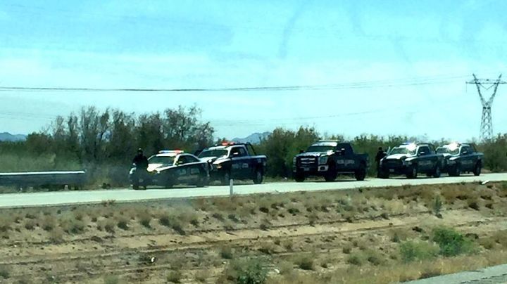 Sonora, en alerta por despliegue policial en carretera Internacional; reportan detonaciones