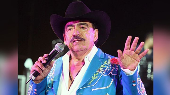 Joan Sebastian y la vez que reclamó a Conjunto Primavera por robarse uno de sus temas