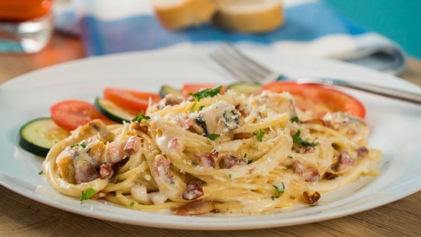 ¡Comida italiana para Semana Santa! Deleita tu paladar con esta pasta alfredo