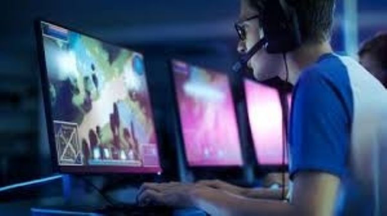 Gamers de computadora son treintones con esposa e hijos