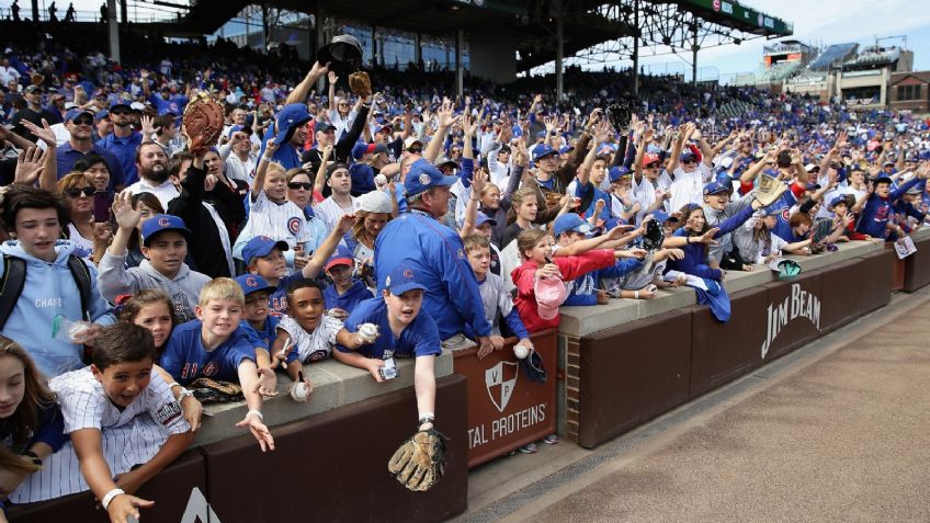 Equipos de Chicago podrán contar con aficionados en estadios de Grandes Ligas