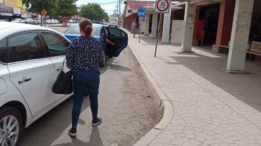 'Dieceros' proliferan sin control en Navojoa; autoridad pide usar taxis seguros