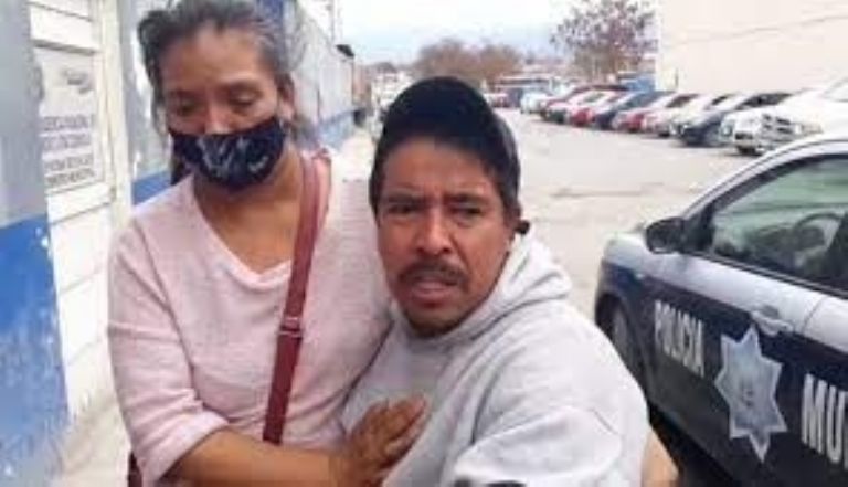 Mónica y Juan Pablo perdieron a su hijo en un accidente