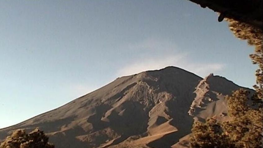 Popocatépetl inicia el mes con un sismo, 13 exhalaciones y 125 minutos de tremor