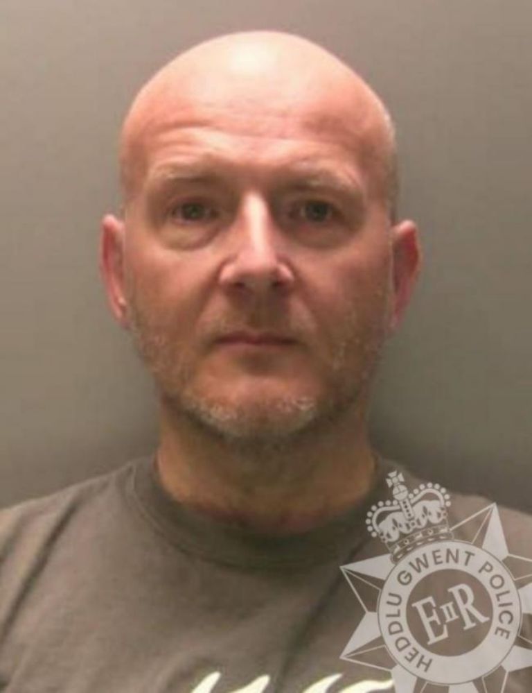 Michael Colmer abusó de un menor de edad