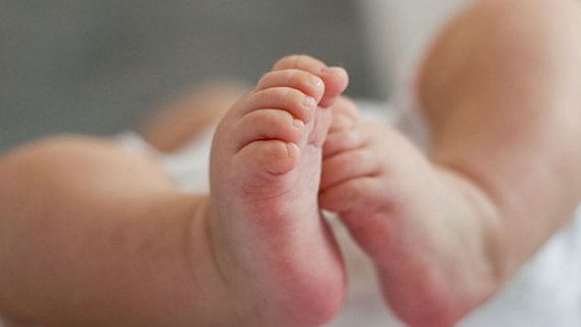 Trágico hallazgo: Bebé recién nacido es abandonado muerto en estacionamiento de supermercado