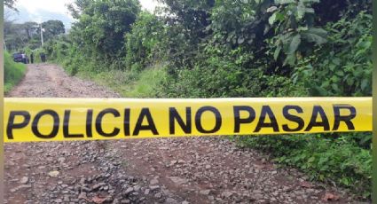 Con impactos bala y signos de violencia, cadáver es hallado en entrada de comunidad de Michoacán