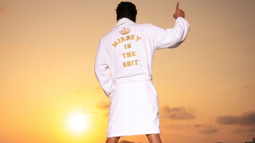 "Quiérete, rey": Roberto Palazuelos lanza línea de ropa con sus memes más icónicos