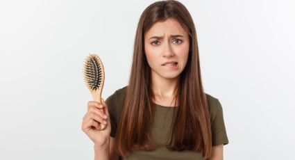 Averigua las razones por las que el cabello se cae en momento de gran estrés