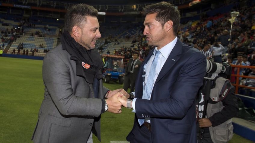 Tras su mal paso durante este torneo, Mohamed y Diego Alonso comienzan a sonar para Chivas