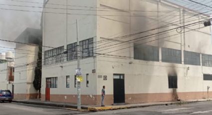 Golpean a profesores de la CNTE e incendian sus instalaciones en Michoacán