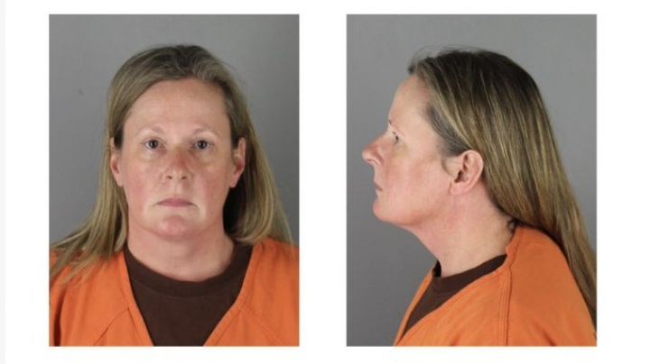 Detienen a policía que asesinó al afroamericano Daunte Wright en Minneapolis