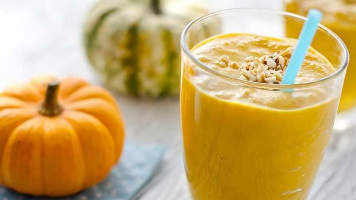 Cuida tu figura con este sabroso y nutritivo smoothie keto de calabaza