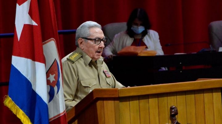 El fin de los Castro en Cuba: Raúl Castro abandona el Partido Comunista; inicia Congreso histórico