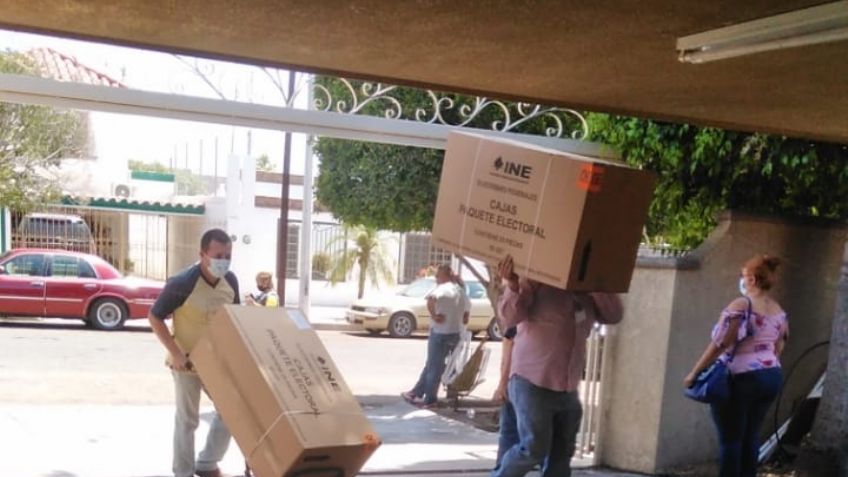 Ciudad Obregón: INE recibe cargamento de material para paquetes electorales
