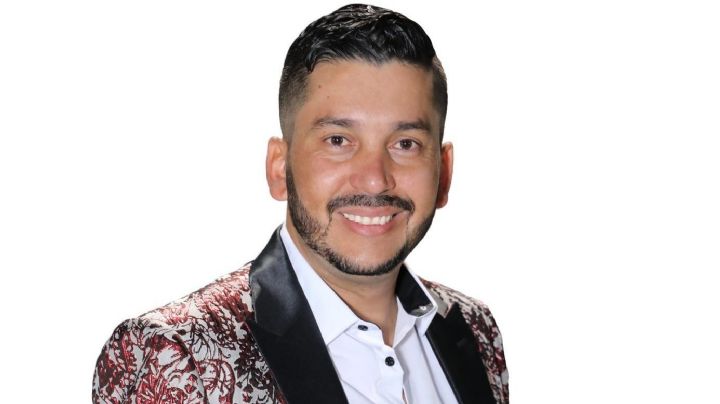 Luis Ángel 'El Flaco', conmueve las redes con emotiva FOTO y pide por la salud de su madre