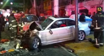 Choque de vehículo deportivo deja 2 muertos y 2 lesionados en Iztapalapa
