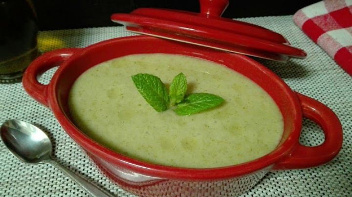 Simplemente deliciosa: Dale un giro de 180 grados a tus comidas con esta crema de acelgas