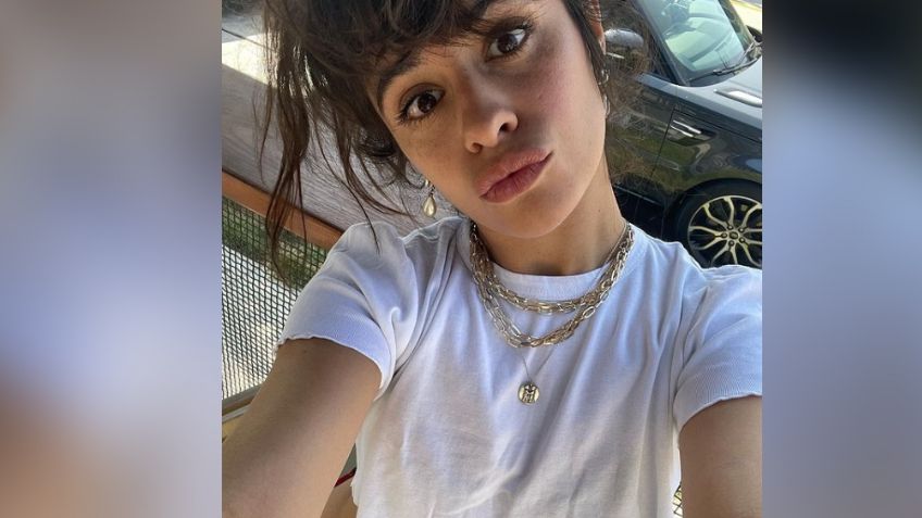 Camila Cabello conquista a todo Instagram al posar como un ángel en 'outfit' blanco