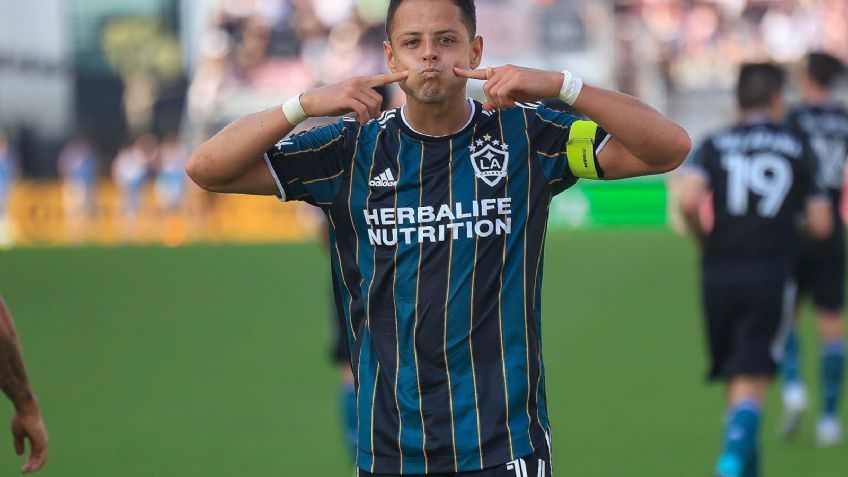 VIDEO: 'Chicharito' consigue doblete y rompe mala racha de casi 5 meses sin anotar