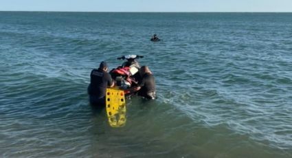 Rescatan a dos personas en las aguas de Bahía de Kino; hay un joven de 17 años desaparecido