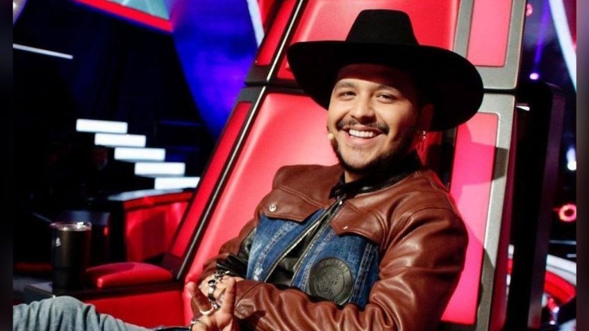 ¡Perdió los estribos! Christian Nodal estalla en Twitter y llama "tontos" ¿a los fans?