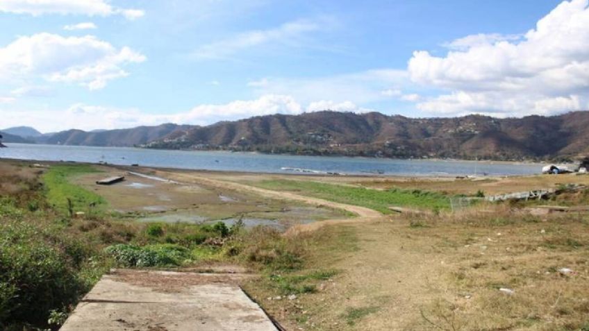 Macabro hallazgo: Encuentran a un cadáver en el fondo de una presa; tenía huellas de tortura