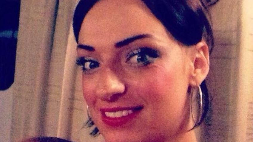 Fatal accidente: Madre muere en fuerte choque contra un árbol; viajaba con sus dos hijos