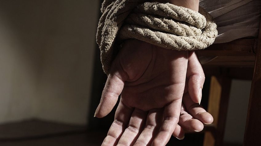 Con lujo de violencia y a plena luz del día privan de la libertad a mujer en Hermosillo